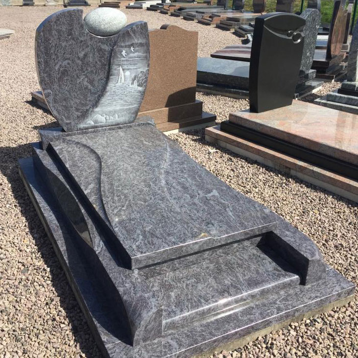 Ensemble funéraire en granit